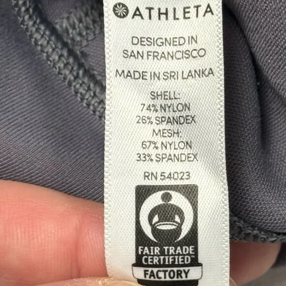 Athleta Relay Capri Pants Gray Size XS High Rise Pockets Workout - Picture 8 of 10